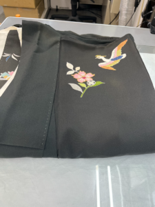 「大切な留袖を、もう一度美しく。染め替えと刺繍直し」着物　しみ抜き